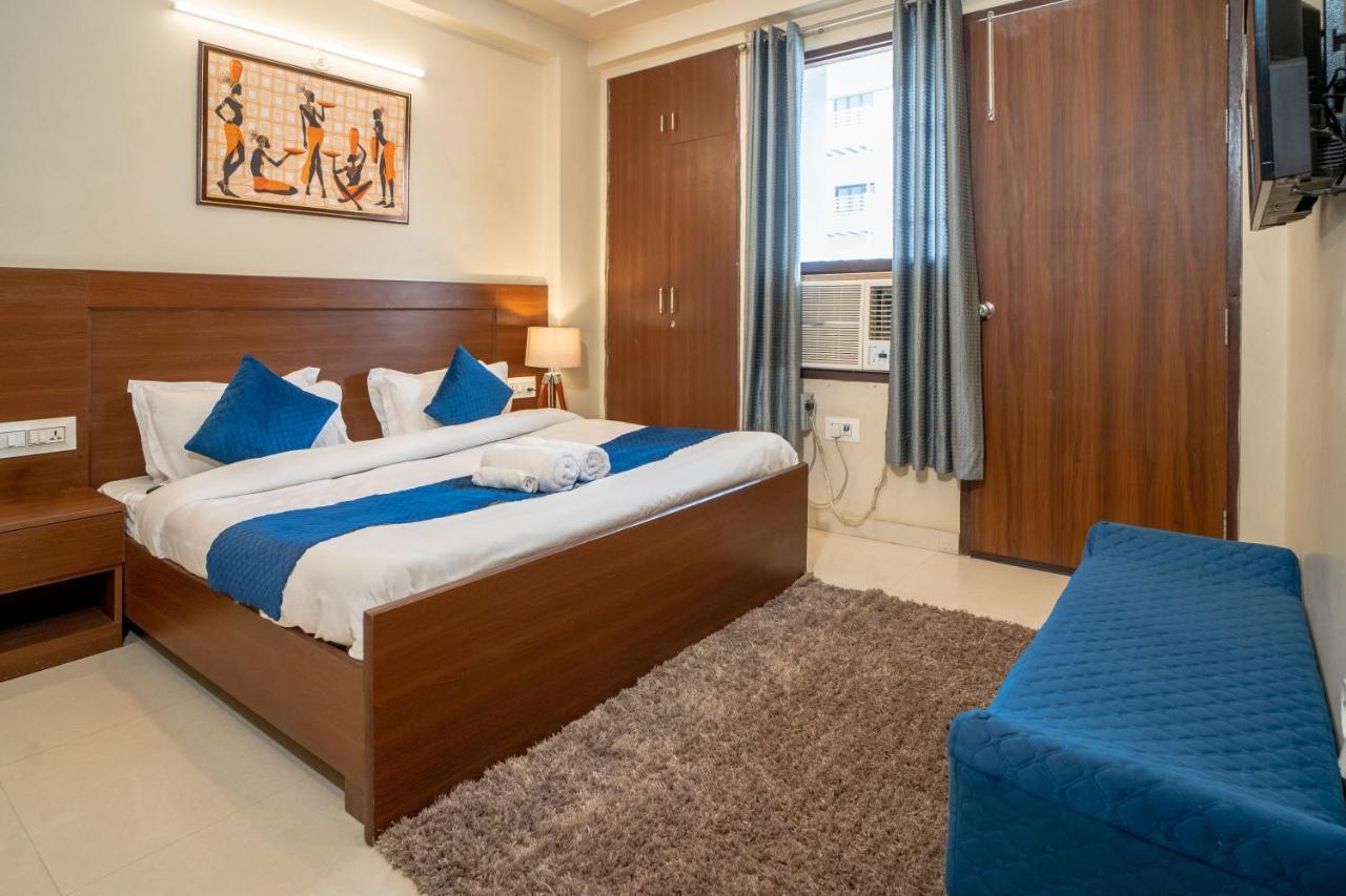 The Lodgers 2 Bhk Serviced Apartment Infront Of Artemis Hospital 古尔冈 外观 照片
